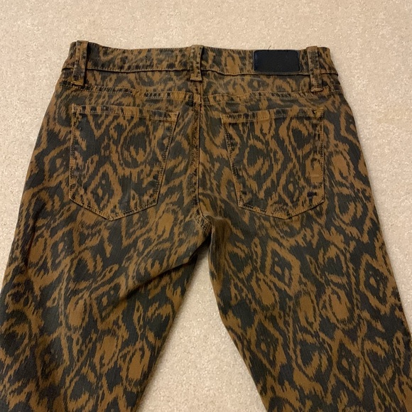 Level 99 Janice ultra skinny size 26 Approx inseam 29 1/2” brown - Picture 5 of 8